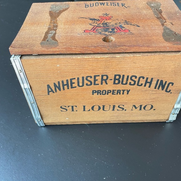 Vintage Mini 6" Anheuser Busch Budweiser Small Wood Beer Crate Box w/ Hinged Lid - Picture 3 of 4